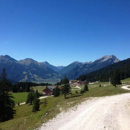 Haus Schnee-kristall Appartement